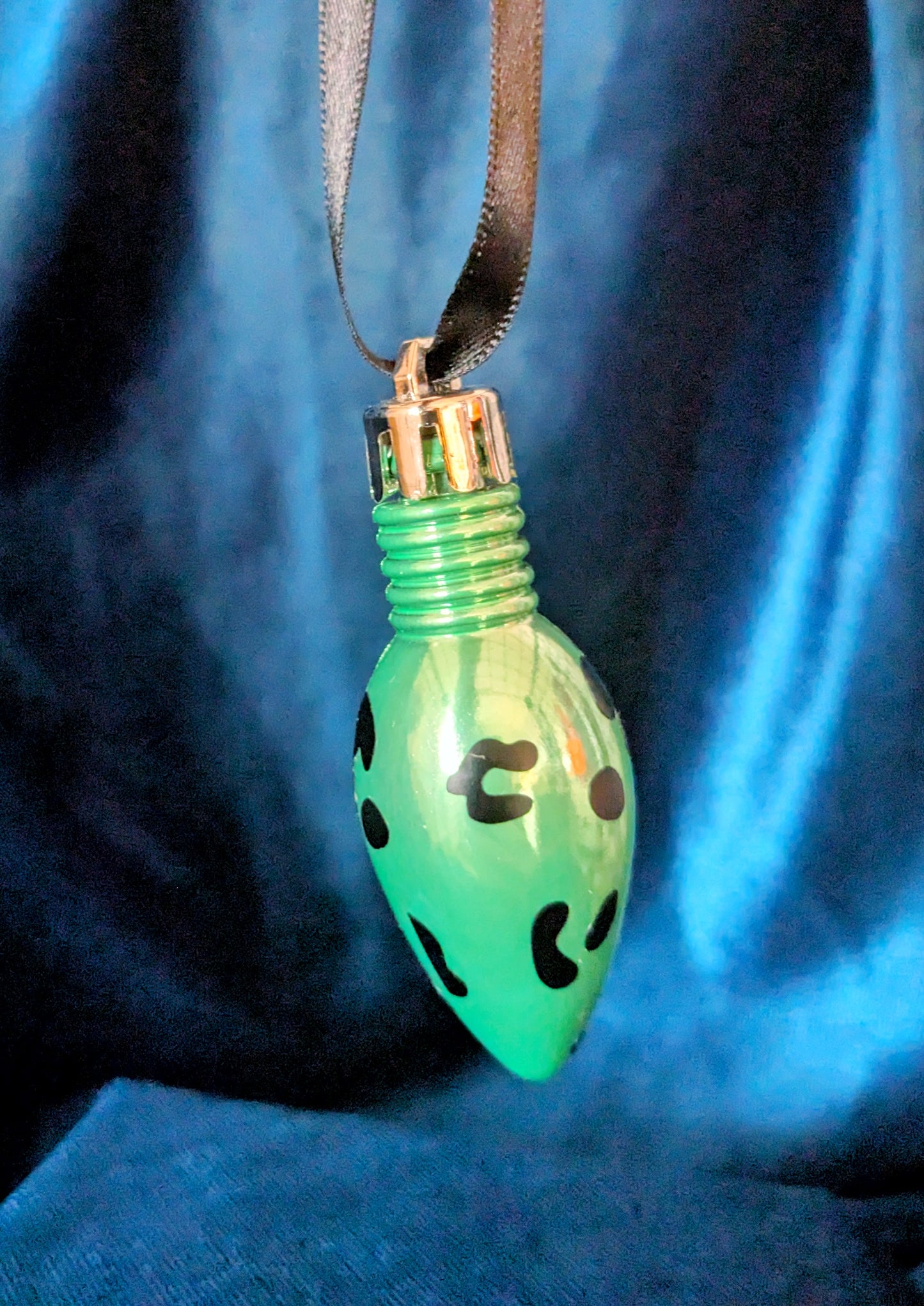 Leopard Print Bulb Bauble Tree Decorations