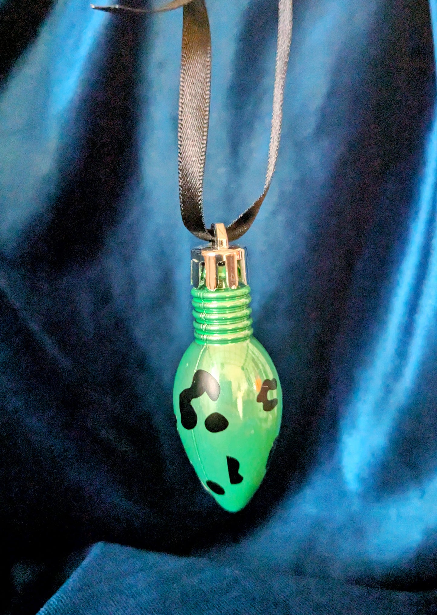 Leopard Print Bulb Bauble Tree Decorations