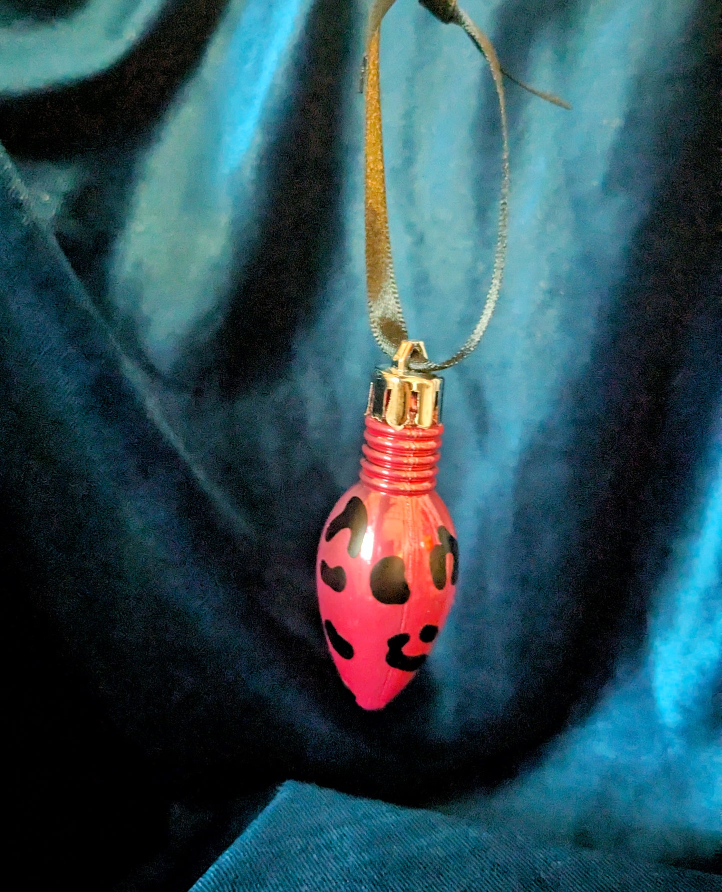 Leopard Print Bulb Bauble Tree Decorations