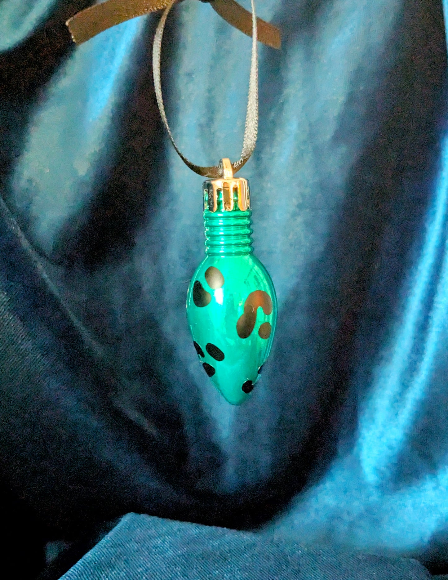 Leopard Print Bulb Bauble Tree Decorations
